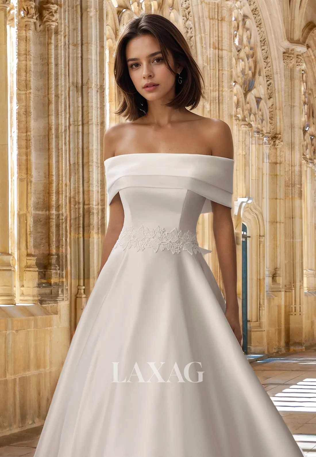 A-Line Tube Top Off-Shoulder Sleeveless Bride Gowns Off-Shoulder Applique Satin Wedding Dress