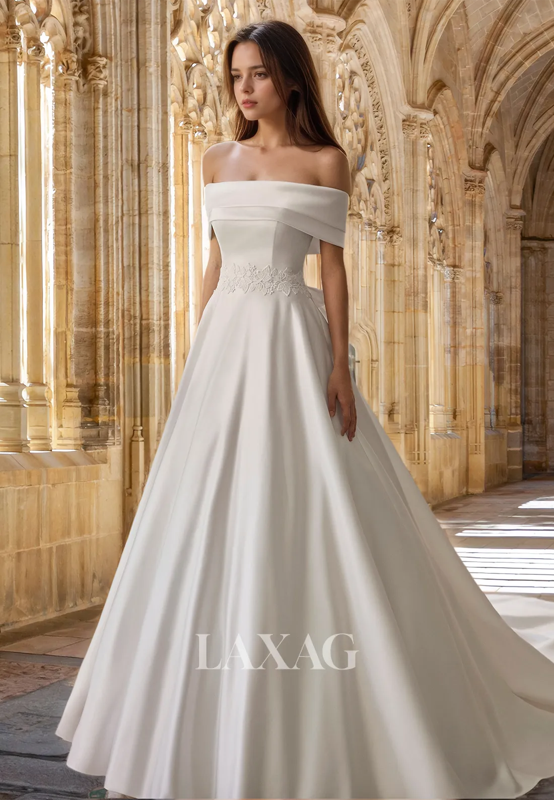 A-Line Tube Top Off-Shoulder Sleeveless Bride Gowns Off-Shoulder Applique Satin Wedding Dress