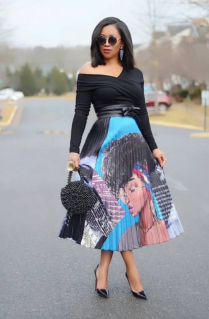 Classy Classic Mid Waist Women's Cartoon Pleated Skirt