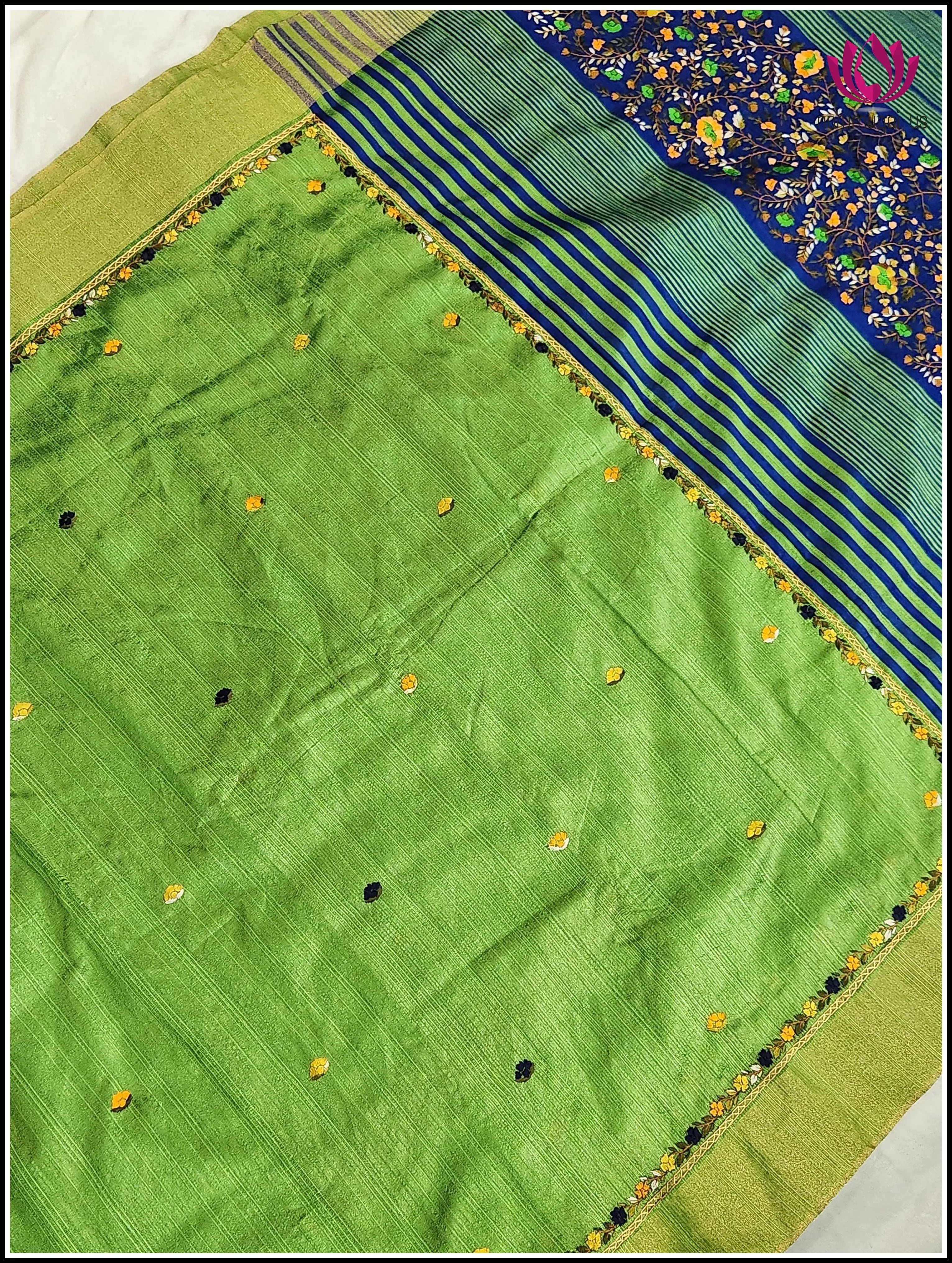 Cotton Jute silk saree in Green with Hand embroidered Designs