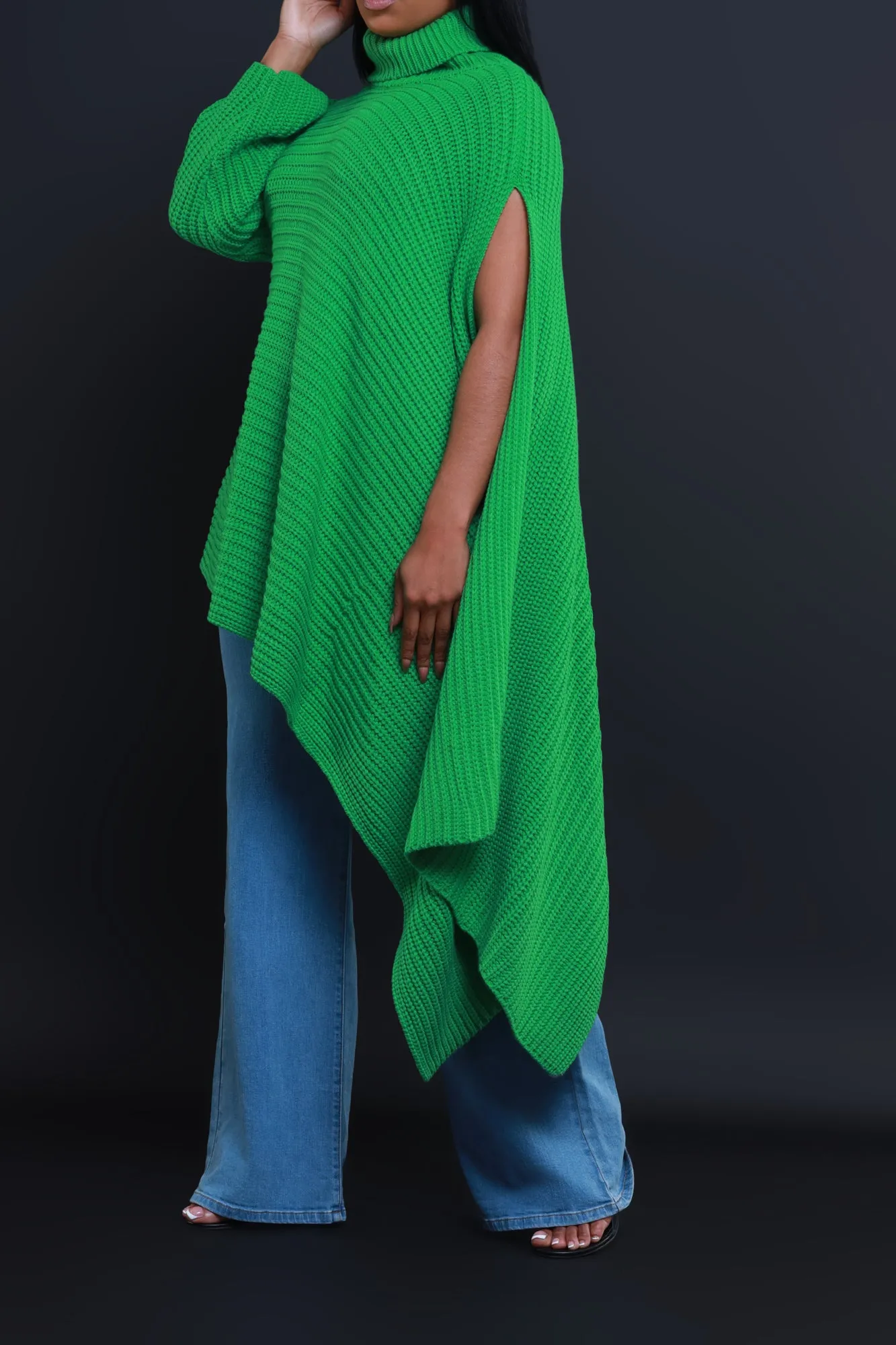 How To Deal Asymmetrical Knit Sweater - Green