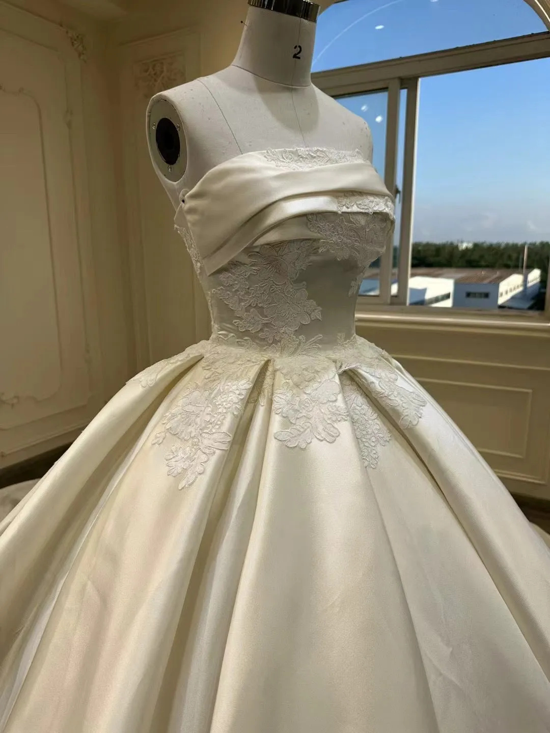 Off shoulder mikado matte satin alencon lace embellishments ivory white ball gown couture wedding dress 2024