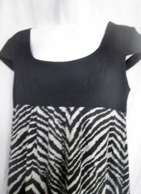 WOMENS TRINA TURK Cotton Mini Shift Dress 6 BLACK ZEBRA TIGER STRIPE